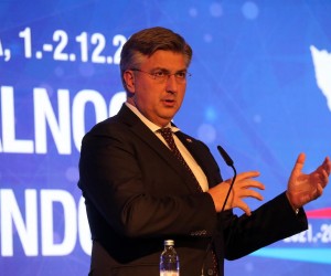 01.12.2022., Opatija - Biranje najboljih gradova u Hrvatskoj. Hotel Ambasador. Govor Andreja Plenkovica.
Photo:Goran Kovacic/PIXSELL Photo: Goran Kovacic/PIXSELL