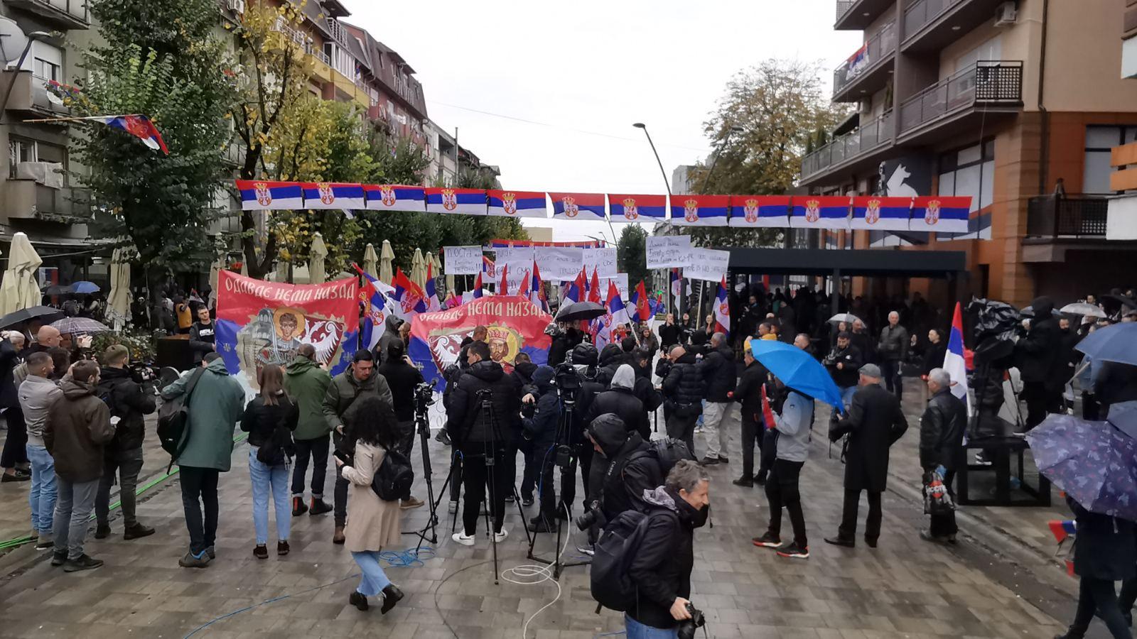 06, November, 2022, Kosovska Mitrovica - In the northern part of Kosovska Mitrovica, a large national gathering of Serbs from the north of Kosovo and Metekohija began at noon, after the withdrawal from all Kosovo institutions.    

06, novembar, 2022, Kosovska Mitrovica - U severnom delu Kosovske Mitrovice  u podne je poceo veliki narodni skua Srba sa severa Kosovo i Metehohiju,  nakon povlacenja iz svih kosovskih institucija.     Photo: M.M./ATAImages/PIXSELL