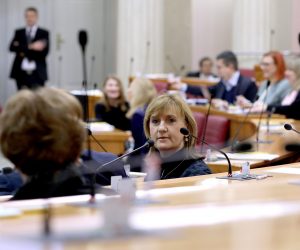07.12.2022., Zagreb - Sabor 13. sjednicu nastavlja raspravom o  dopuni Zakona o odgoju i obrazovanju u osnovnoj i srednjoj skoli. Photo: Patrik Macek/PIXSELL