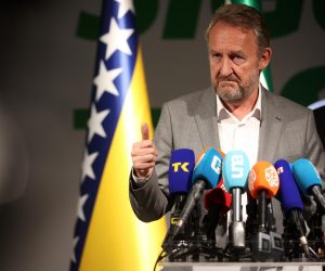 09.10.2022., Sarajevo, Bosna i Hercegovina - Konferencija za medije Stranke demoktraske akcije (SDA) nakon sjednice Predsjednistva. Bakir Izetbegovic
 Photo: Armin Durgut/PIXSELL