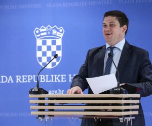 09.12.2022.,Zagreb, Nakon odrzane 147. sjednice Vlade RH, ministar Oleg Butkovic dao izjavu za medije
Photo: Robert Anic/PIXSELL     Photo: Robert Anic/PIXSELL