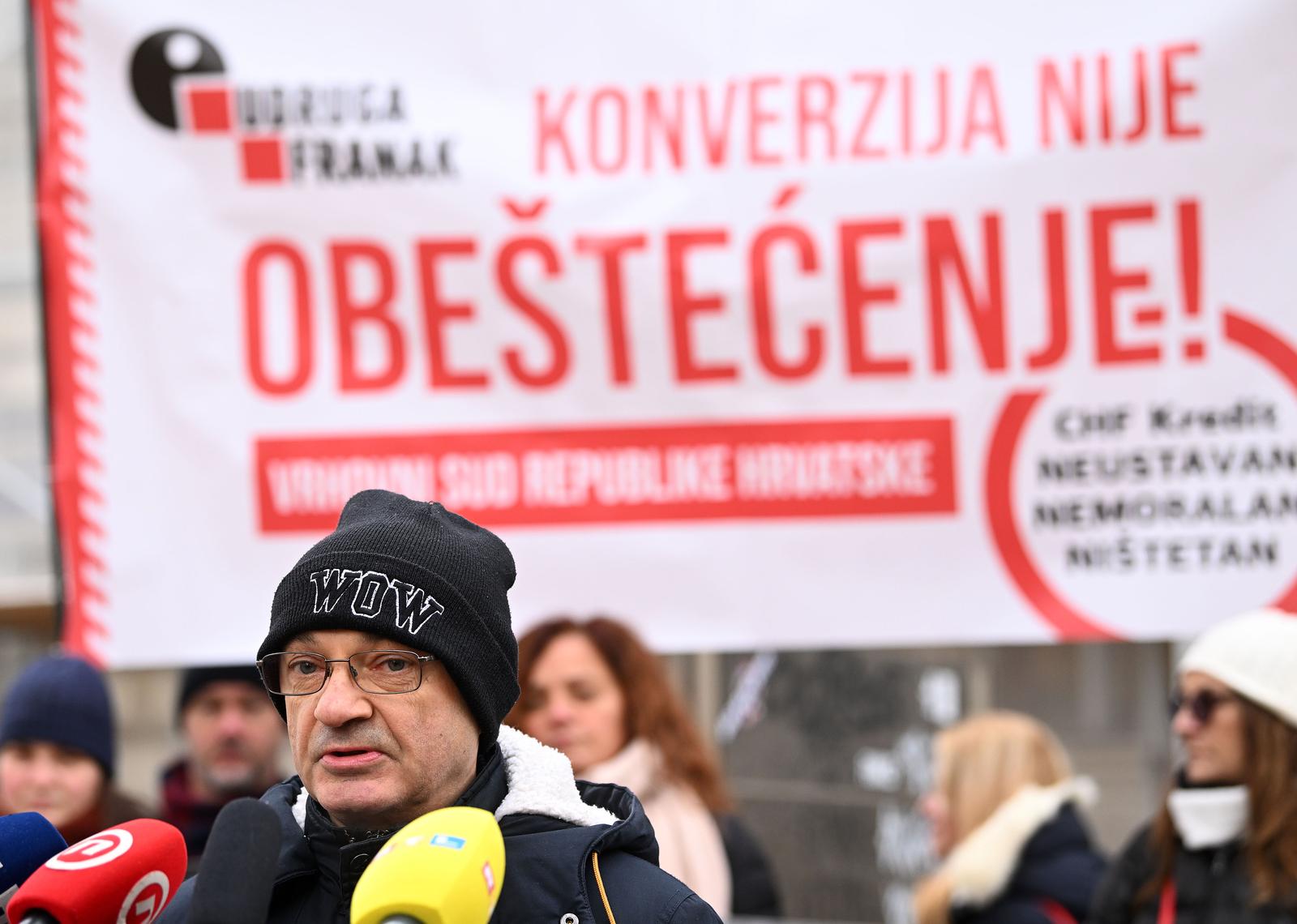 13.12.2022., Zagreb - Konferencija za medije udruge Franak nakon sjednice Gradjanskog odjela Vrhovnog suda na kojoj ce biti zauueta pravnashvacanja o pravnim ucincimaSporazuma o konverziji. Goran Aleksic
   Photo: Marko Lukunic/PIXSELL