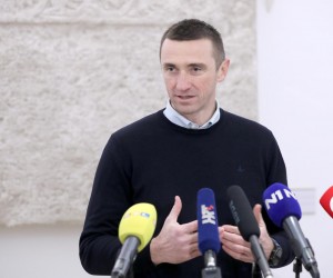 14.12.2022., Zagreb - Na konferenciji za medije odrzanoj u Saboru o aktualnim temema govorio je Ivan Penava. Photo: Patrik Macek/PIXSELL