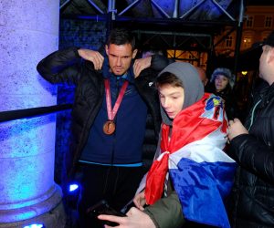 18.12.2022., Zagreb - Svecani docek hrvatske nogometne reprezentacije u Zagrebu nakon osvojenog treceg mjesta na Svjetskom prvenstvu u Katru. Reprezentativci nakon doceka u Johann Francku Photo: Slaven Branislav Babic/PIXSELL