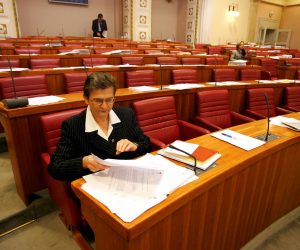 10.02.2005., Zagreb - Sjednica Sabora. Ljubica lalic jedna od rijetkih u Saboru. Photo: Slavko Midzor/PIXSELL