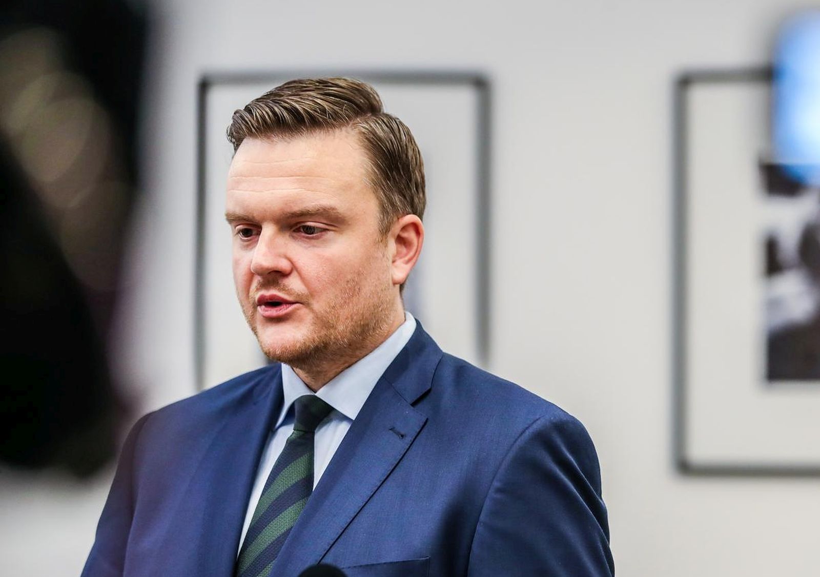 22.11.2022.., Zagreb - U hotelu  Hilton Garden odrzan radni rucak s ministrom financija Markom Primorcem u organizaciji HUP-Udruge malih i srednjih poduzetnika. Okupljenim su se u ime organizatora obratili glavna direktorica Hrvatske udruge poslodavaca Irena Weber i predsjednik HUP- Udruge malih i srednjih poduzetnika Igor Skrgatic. Ministar Primorac nakon rucka je dao izjavu za medije.
Photo:Slavko Midzor/PIXSELL Photo: Slavko Midzor/PIXSELL
