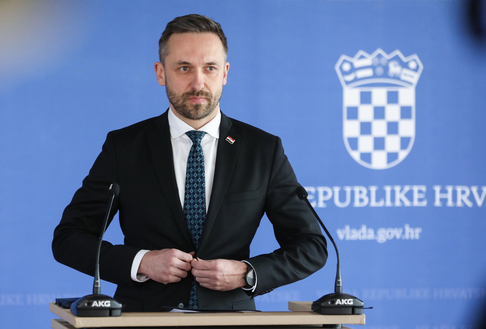 22.12.2022.,Zagreb -  Nakon redovite sjednice Vlade RH, ministar Marin Piletic dao izjavu za medije.    Photo: Robert Anic/PIXSELL