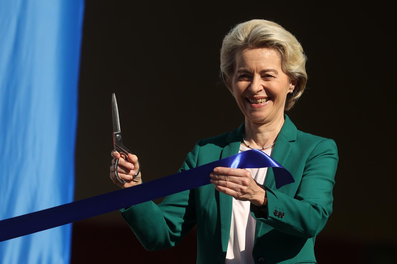 28.10.2022., Sarajevo, Bosna i Hercegovina - Predsjednica Evropske komisije Ursula von der Leyen otvorila je novu dionicu koridora 5C.
 Photo: Armin Durgut/PIXSELL