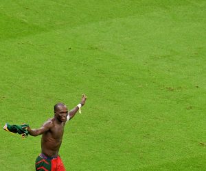 Soccer Football - FIFA World Cup Qatar 2022 - Group G - Cameroon v Brazil - Lusail Stadium, Lusail, Qatar - December 2, 2022  Cameroon's Vincent Aboubakar celebrates scoring their first goal REUTERS/Jennifer Lorenzini Photo: JENNIFER LORENZINI/REUTERS
