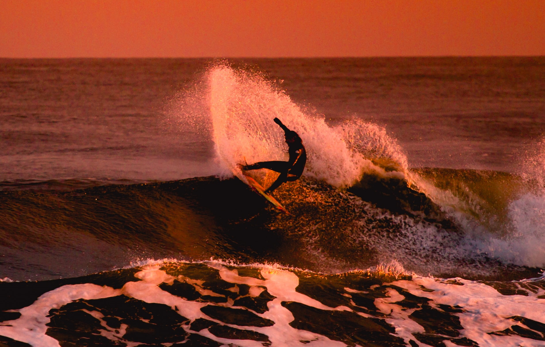 Unsplash/Ryan Loughlin