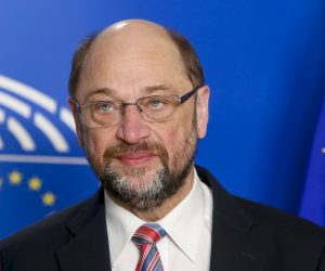 Hand Over and Press point of Martin SCHULZ and Antonio TAJANI - EP President