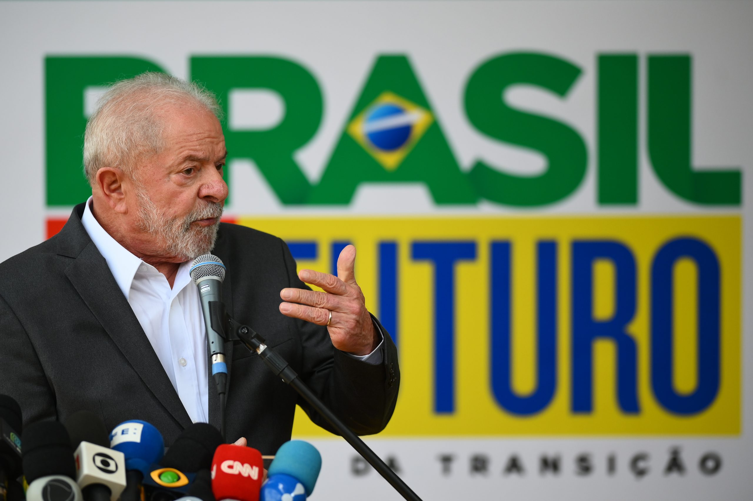 epa10344680 Brazil's President-elect Luiz Inacio Lula da Silva gives a press conference at the Government Transitional Cabinet in Brasilia, Brazil, 02 December 2022.  EPA/Andre Borges