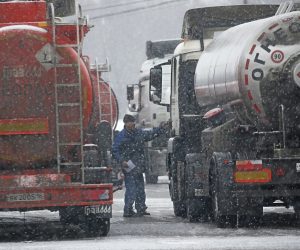 epa10382692 Fuel tankers stand at a parking lot of the Gazprom Neft MNPZ Moscow Petroleum Refinery JSC in Moscow, Russia, 30 December 2022. Russian President Vladimir Putin banned Russian oil exports to countries that imposed price caps. Before, the European Union and G7 countries agreed on a price cap of 60 US Dollars per barrel of Russian tanker oil.  EPA/MAXIM SHIPENKOV