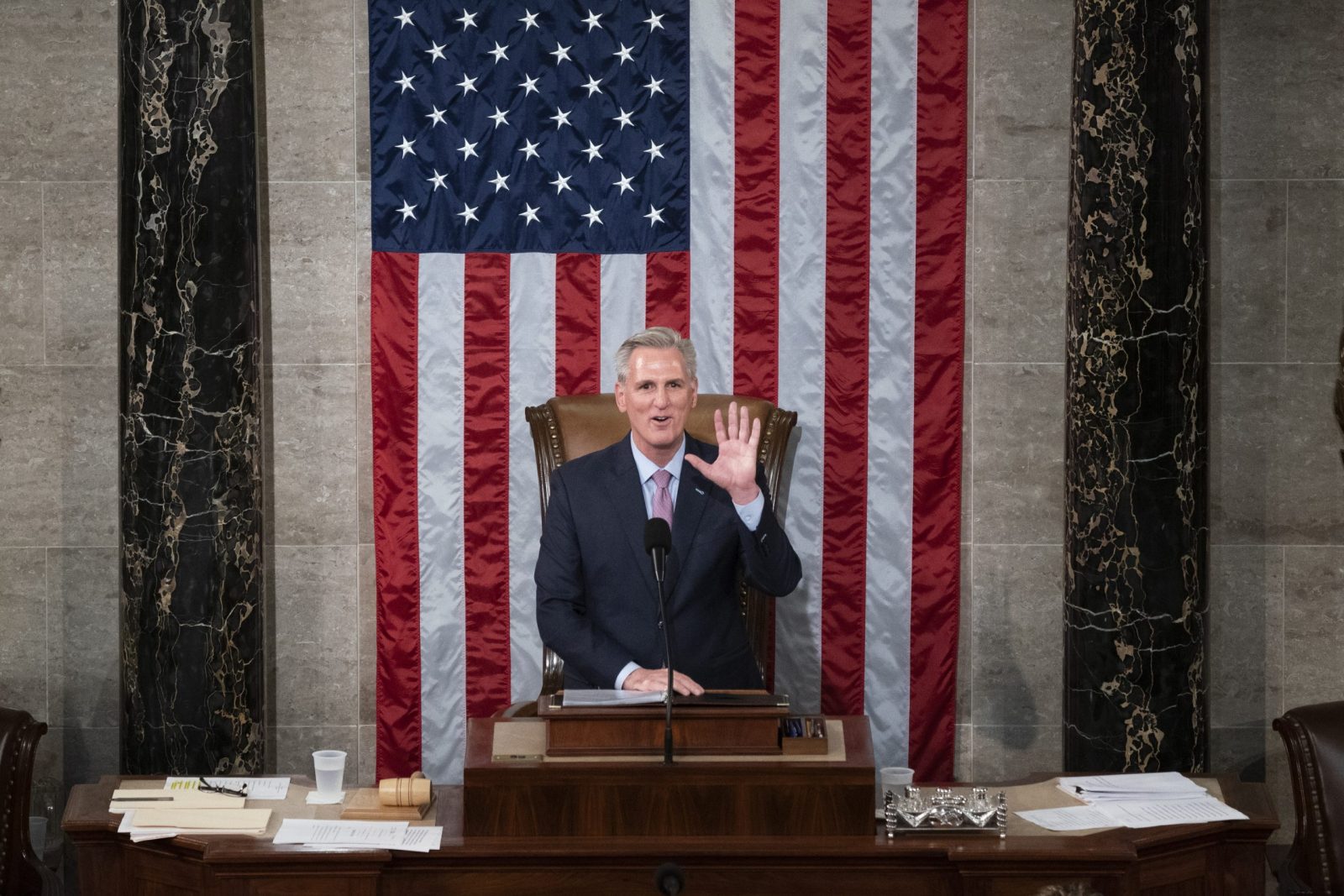 epa10393515 House Republican Leader Kevin McCarthy delivers remarks following his victory in the House chamber on the fifth day of the House Speaker elections on Capitol Hill in Washington, DC, USA, 07 January 2023. McCarthy secured enough support to become House Speaker on the 15th vote by the House and on the fifth day of his bid; it is the longest speaker contest in the US in 164 years.  EPA/SHAWN THEW