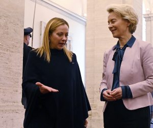epa10396818 Italian Premier Giorgia Meloni (L) receives the President of the European Commission Ursula von der Leyen ahead of their meeting at Palazzo Chigi, Rome, Italy, 09 January 2023. Meloni will have talks with President of the European Commission that are expected to focus on Italy's National Recovery and Resilience Plan, which aim to achieve a 'Greener' Italian economy with the help of almost 200 billion euros in EU grants and low-interest loans.  EPA/RICCARDO ANTIMIANI