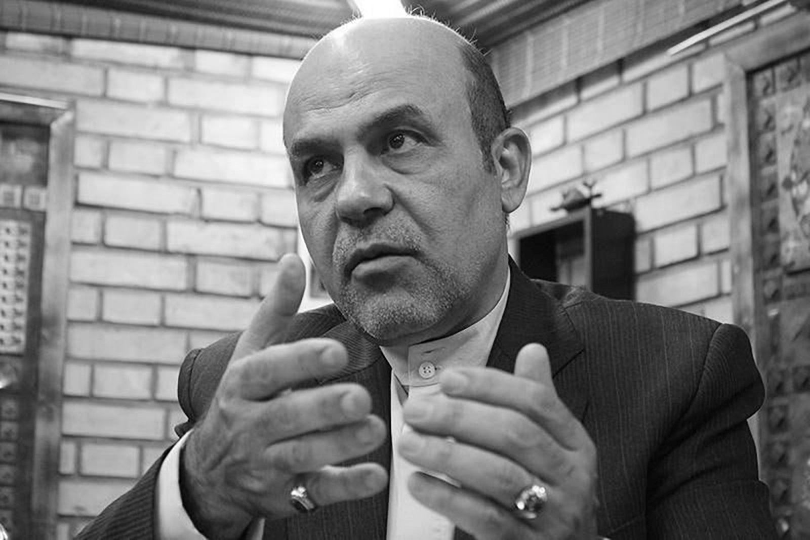 epa10401380 An undated handout photo made available by KhabarOnline news agency on 12 January 2023 shows former Iranian deputy of defence ministry Alireza Akbari during an interview in Tehran, Iran (issued 12 January 2023). According to Iran's official IRNA news agency, Akbari was setenced to death by execution for spying for Britain and acted against Iranian national security.  EPA/KHABARONLINE / HANDOUT BEST QUALITY AVAILABLE HANDOUT EDITORIAL USE ONLY/NO SALES