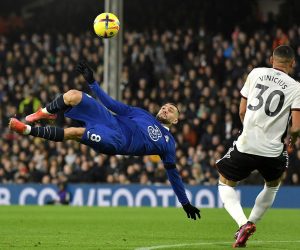 epa10402229 Carlos Vinicius (R) of Fulham in action against Mateo Kovacic of Chelsea during the English Premier League soccer match between Fulham FC and Chelsea FC in London, Britain, 12 January 2023.  EPA/Vince Mignott EDITORIAL USE ONLY. No use with unauthorized audio, video, data, fixture lists, club/league logos or 'live' services. Online in-match use limited to 120 images, no video emulation. No use in betting, games or single club/league/player publications