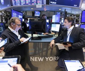 epa10403533 Traders work on the floor of the New York Stock Exchange in New York, New York, USA, 13 January 2023.  EPA/JUSTIN LANE
