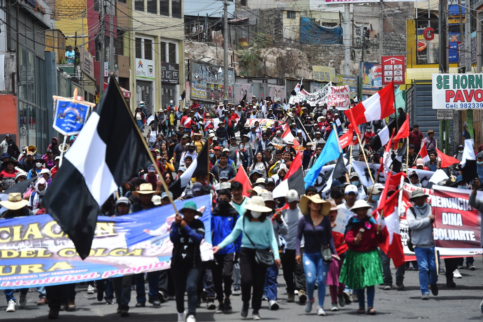epa10416373 Demonstrators participate in a march against the government of President Dina Boluarte, in Arequipa, Peru, 19 January 2023. The great national march called 'the takeover of Lima' has triggered a series of protest actions in different parts of the country. The protesters demand the resignation of Boluarte and the closure of Congress, as well as the calling of general elections for this year and a constituent assembly.  EPA/JOSE SOTOMAYOR JIMENEZ