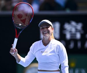 epa10419226 Donna Vekic of Croatia celebrates winning her third round match against Nuria Parrizas Diaz of Spain at the 2023 Australian Open tennis tournament at Melbourne Park in Melbourne, Australia, 21 January 2023.  EPA/JOEL CARRETT  AUSTRALIA AND NEW ZEALAND OUT