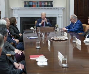 epa10427426 US President Joe Biden makes a statement during a meeting with Democratic Congressional leaders at the White House in Washington, DC, USA, on 24 January 2023.  EPA/Chris Kleponis / POOL
