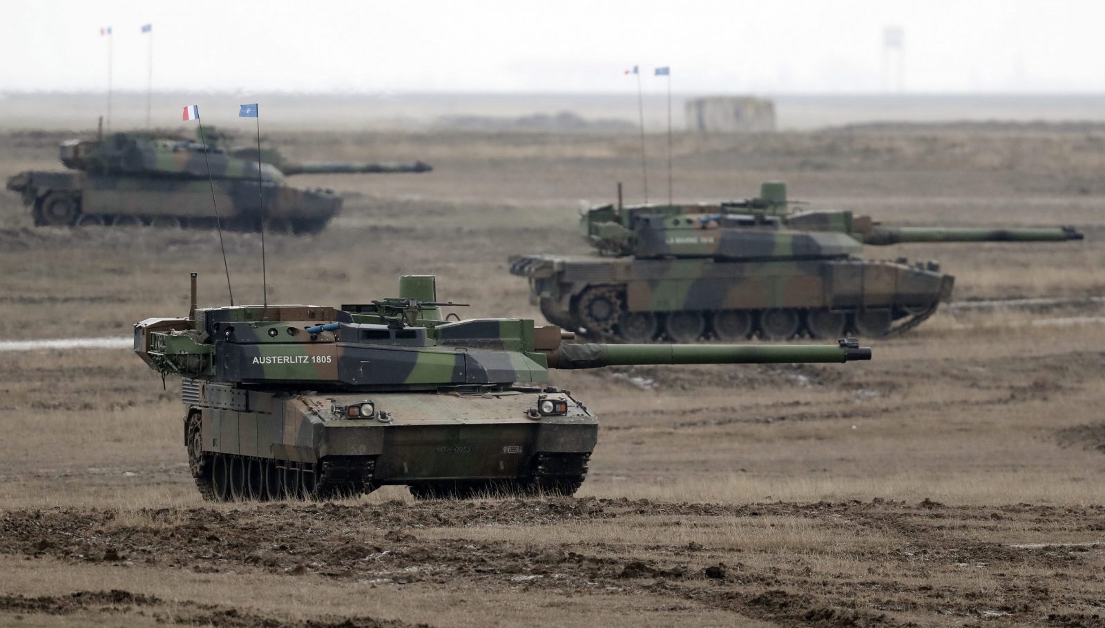 epa10428512 French battle tanks AMX 56 Leclerc during the French military exercise 'Eagle Meda 23' held at Smardan shooting range, 230 kilometers north-east of Bucharest, Romania, 25 January 2023. About 600 French soldiers and 200 military vehicles from the French Battle Group deployed in Romania are conducting the 'EAGLE MEDA 23' combat firing exercise between January 23-27, to train the forces within the Battle Group on the rapid deployment capability and execution of a combat mission, within a NATO operation carried out on the south-eastern flank of the Alliance. NATO alliance enforced the Eastern Flank in the wake of Russian invasion of Ukraine.  EPA/ROBERT GHEMENT