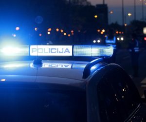 02.04.2017., Zagreb - Nalet osobnog automobila na pjesakinju na zebri u Vatikanskoj ulici. Policija obavlja ocevid. rPhoto: Zeljko Lukunic/PIXSELL