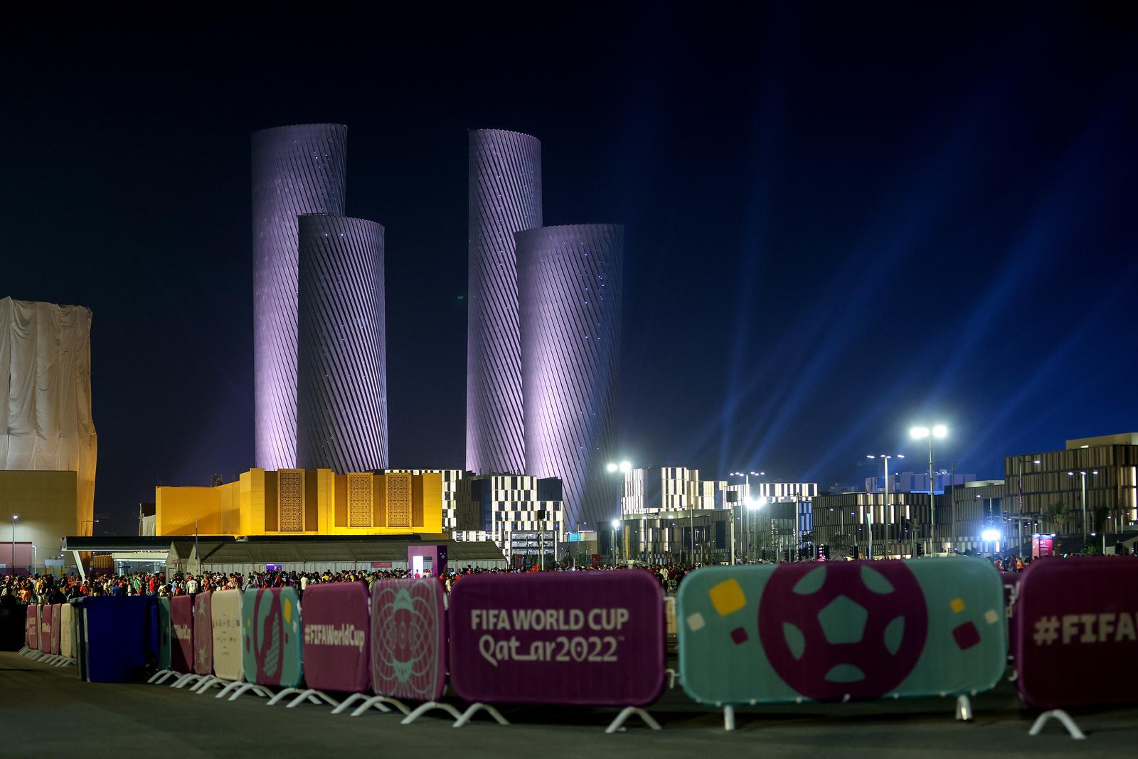 07.12.2022., Lusail, Katar - FIFA Svjetsko prvenstvo Katar 2022. Lusail Plaza neboderi izgradjeni su 2022. godine prije Svjetskog prvenstva i jedna su od najvisih zgrada u Kataru. Dva nebodera visoka su 70 katova, a dva 50 katova. Photo: Igor Kralj/PIXSELL