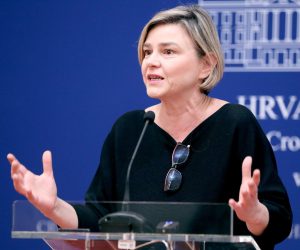 10.01.2023., Zagreb - Na konferenciji za medije  odrzanoj u Saboru o poskupljenjima, ministru Paladini i slucaju Kongo govorila je Sandra Bencic. 
 Photo: Patrik Macek/PIXSELL
