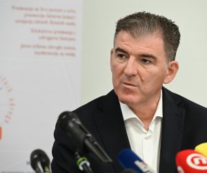 12.10.2022., Zagreb - U Domu zdravlja Siget Hrvatski savez dijabetickih udruga zajedno s partnerima pokrenuo je javno zdravstvenu kampanju Reagiram preveniram s ciljem podizanja svjesnosti i edukacije gradjana o respiratornim bolestima. Photo: Davorin Visnjic/PIXSELL