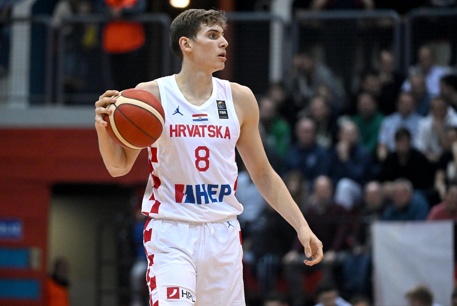 13.11.2022., KC Drazen Petrovic, Zagreb - Pretkvalifikacija za Europsko prvenstvo 2025., skupina E, Hrvatska - Poljska. Roko Prkacin Photo: Marko Lukunic/PIXSELL