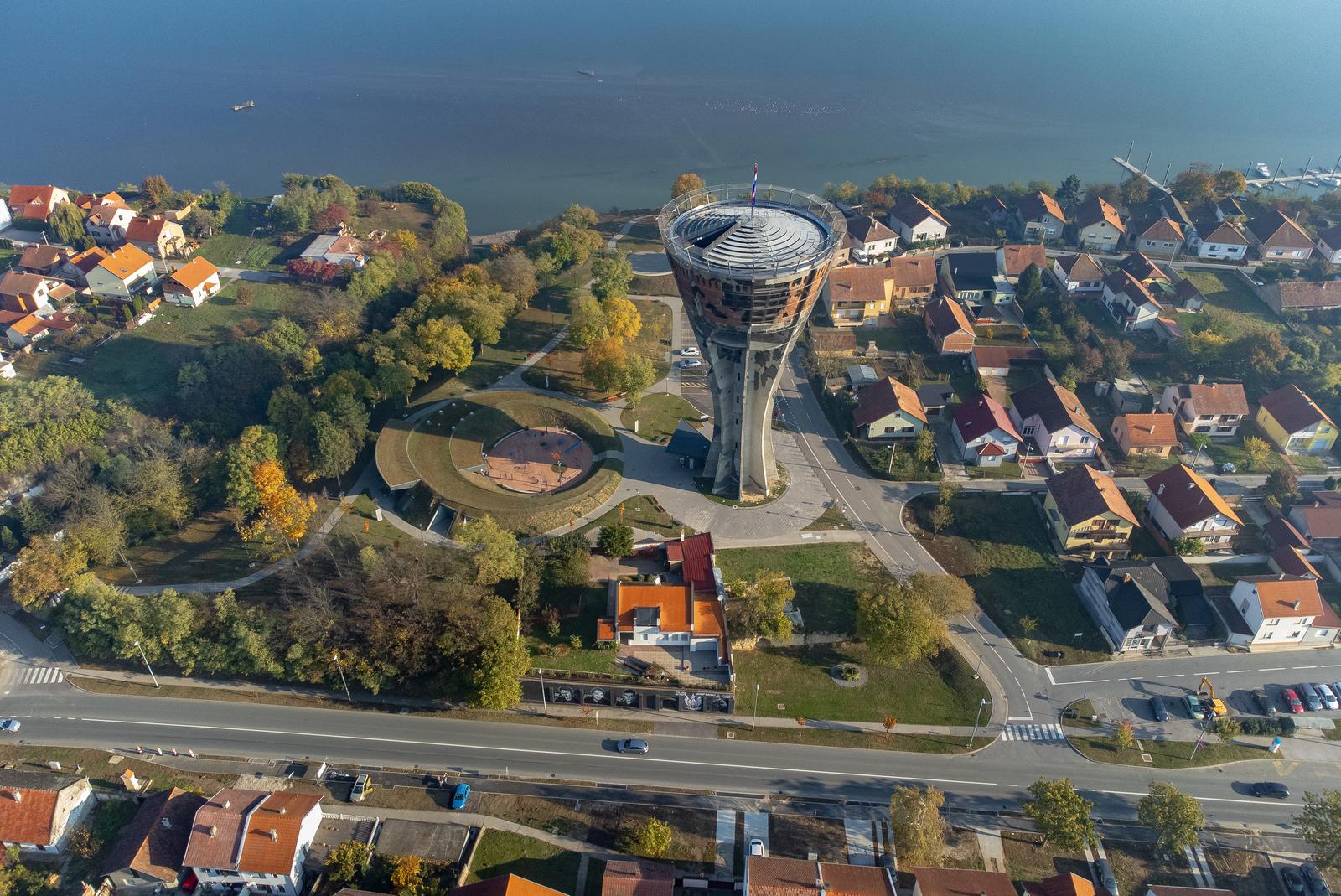 29.10.2021., Vukovar - Novootvoreni vodotoranj simbol ratnog Vukovara i pogled na grad Vukovar iz zraka  Photo: Davor Javorovic/PIXSELL