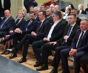 15.01.2023., Vukovar - Obiljezavanje 31. godisnjice medjunarodnog priznanja Republike Hrvatske i 25. obljetnice zavrsetka mirne reintegracije hrvatskog Podunavlja te zavrsetka mandata UNTAES-a u Hrvatskom domu. Ministar obrane Mario Banozic, saborski zastupnik HDZ-a Nikola Mazar, predsjednik RH Zoran Milanovic, gradonacelnik Vukovara Ivan Penava, zupan Vukovarsko-srijemske zupanije Damir Dekanic. Photo: Davor Javorovic/PIXSELL