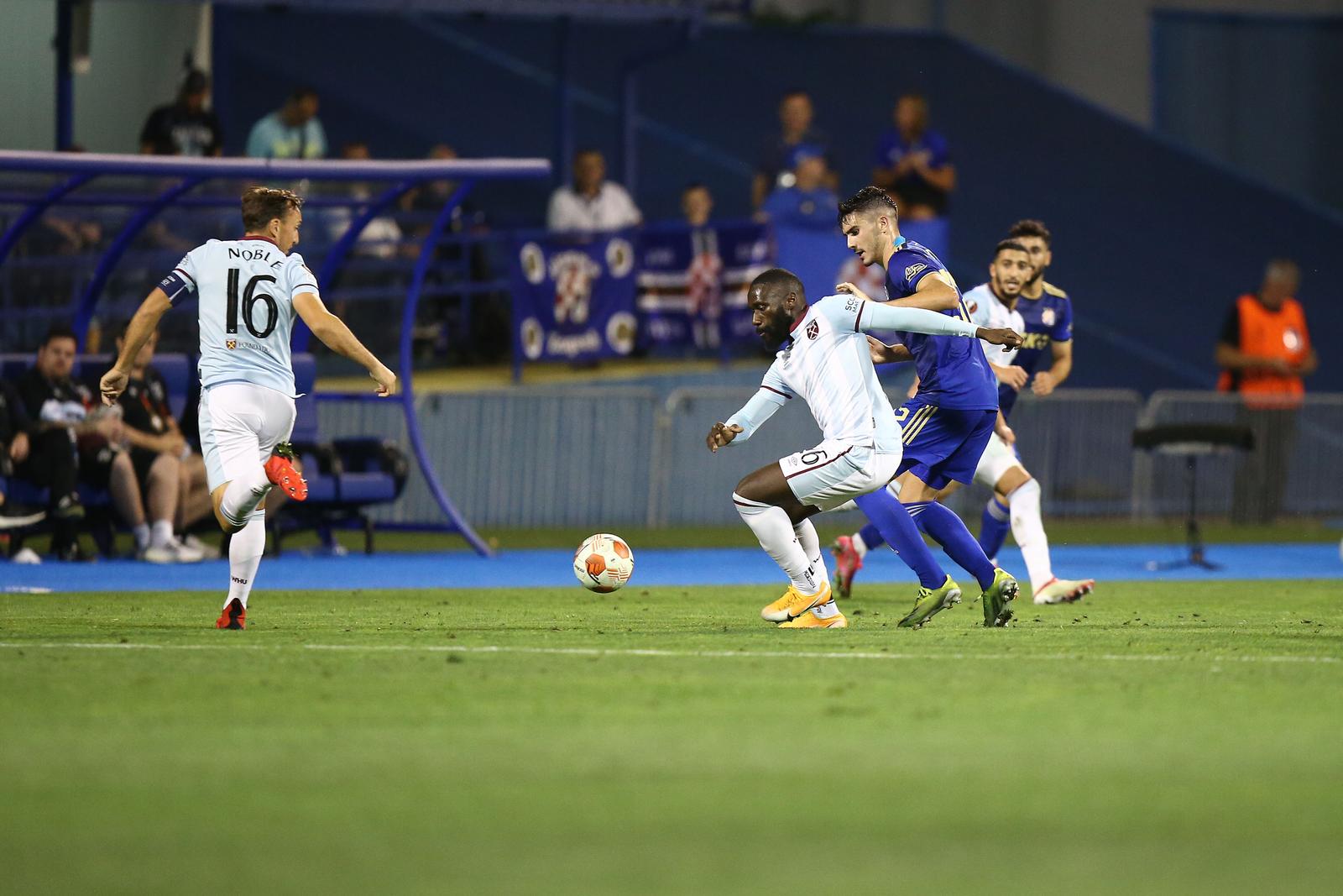 16.9.2021., Stadion Maksimir - UEFA Europa liga, skupina H, 1. kolo: GNK Dinamo Zagreb - FC West Ham United. Arthur Masuaku, Josip Sutalor"nr"n Photo: Matija Habljak/PIXSELL