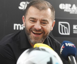 19.01.2023., Sibenik - Na tiskovnoj konferenciji u prostorijama kluba predstavljen je novi vlasnik HNK Sibenik Zeljko Karajica.  Photo: Hrvoje Jelavic/PIXSELL