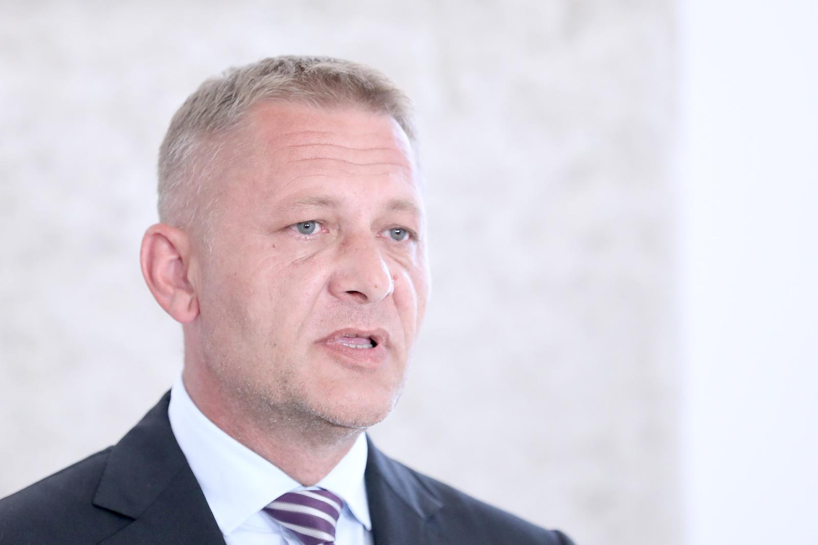 20.05.2022., Zagreb -  Na konferenciji za medije odrzanoj u Saboru zastupnik Kreso Beljak govorio je o sukobu interesa ministra Banozica i drugim temama. Photo: Patrik Macek/PIXSELL
