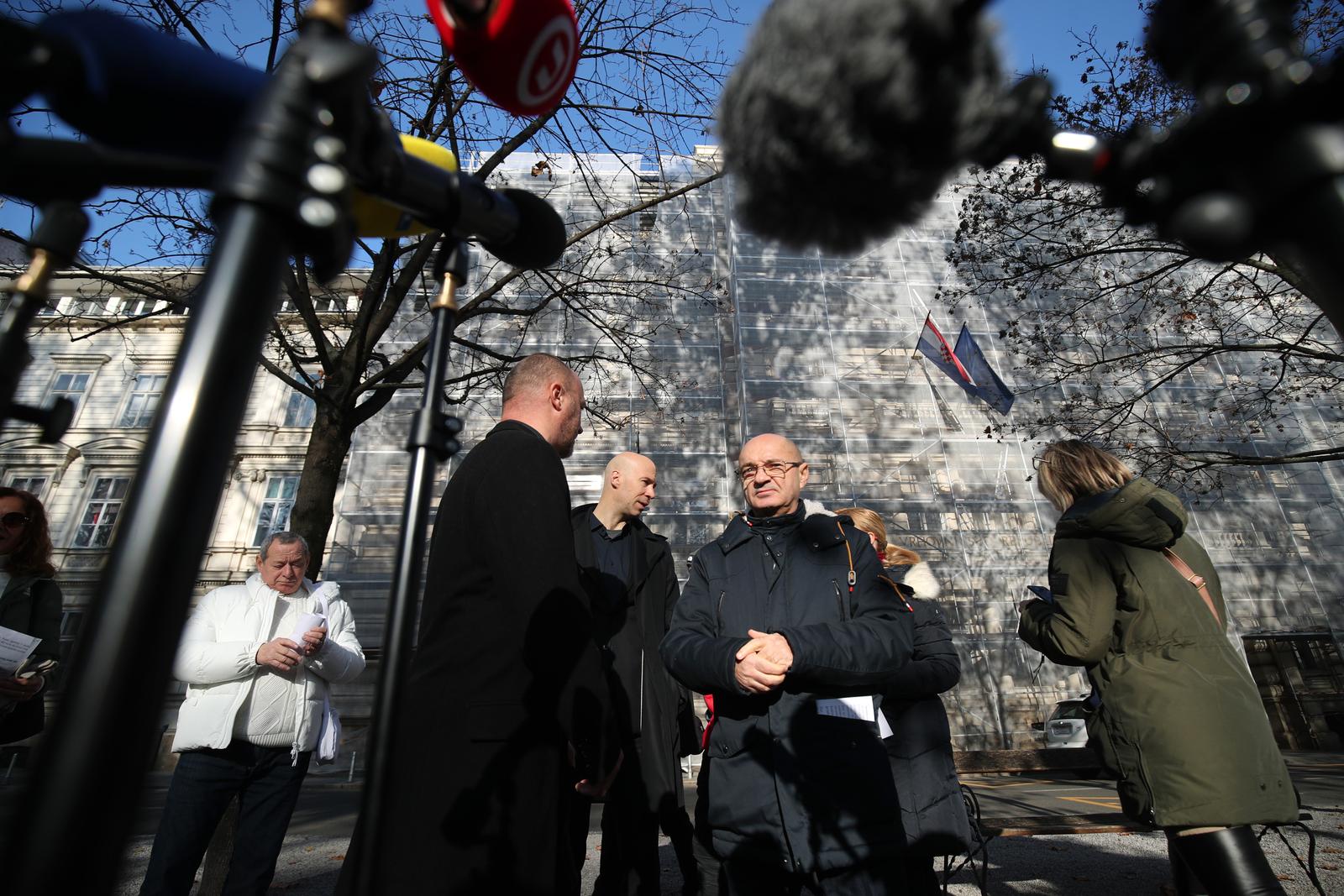 22.12.2022.,Zagreb - Udruga Franak odrzala  konferenciju za novinare povodom nedonesenog pravnog shvacanja Vrhovnog suda o konverzijama na kojoj su izvijestili o aktualnim saznanjima i ocekivanjima Photo: Sanjin Strukic/PIXSELL