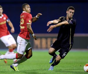 24.10.2013., stadion u Maksimiru, Zagreb - Trece kolo Europa lige, GNK Dinamo - PSV Eindhoven. Memphis Depay, Ivo Pinto. "nPhoto: Goran Stanzl/PIXSELL