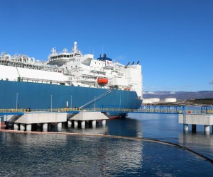 24.11.2022., otok Krk - Premijer Andrej Plenkovic  sa saveznim kancelarom Republike Austrije Karlom Nehammerom i predsjednikom Vlade Savezne drzave Bavarske Markusom Soederom obisao LNG terminal u Omislju na Krku.  Photo: Goran Kovacic/PIXSELL