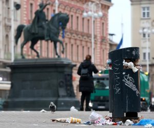 26.01.2023., Zagreb - Strajk radnika zagrebacke Cistoce se nastavlja do dogovora uprave i Holdinga sa radnicima a odvoz ce se raditi samo vrticima, skolama i bolnicama. Dok se ne dogovore grad se puni smecem. Photo: Sanjin Strukic/PIXSELL
