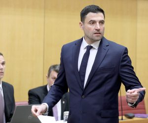 26.01.2023., Zagreb - Sabor 15. sjednicu nastavlja raspravom o prijedlogu plana uskladjivanja zakonodavstva Republike Hrvatske s pravnom stecevinom Europske unije za 2023. Photo: Patrik Macek/PIXSELL