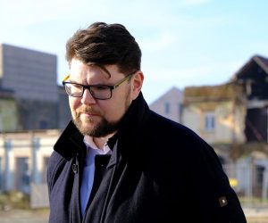 28.12.2022., Petrinja - SDP je u Petrinji odrzao konferenciju za novinare povodom dvije godine od razornog potresa koji je najvise pogodio Sisacko-moslavacku zupaniju. Pedja Grbin Photo: Slaven Branislav Babic/PIXSELL
