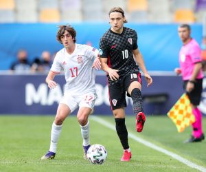 31.05.2021., stadion Ljudski vrt, Maribor, Slovenija - UEFA Europsko U21 prvenstvo, cetvrtfinale, Spanjolska - Hrvatska. Bryan Gil, Lovro Majer Photo: Sanjin Strukic/PIXSELL