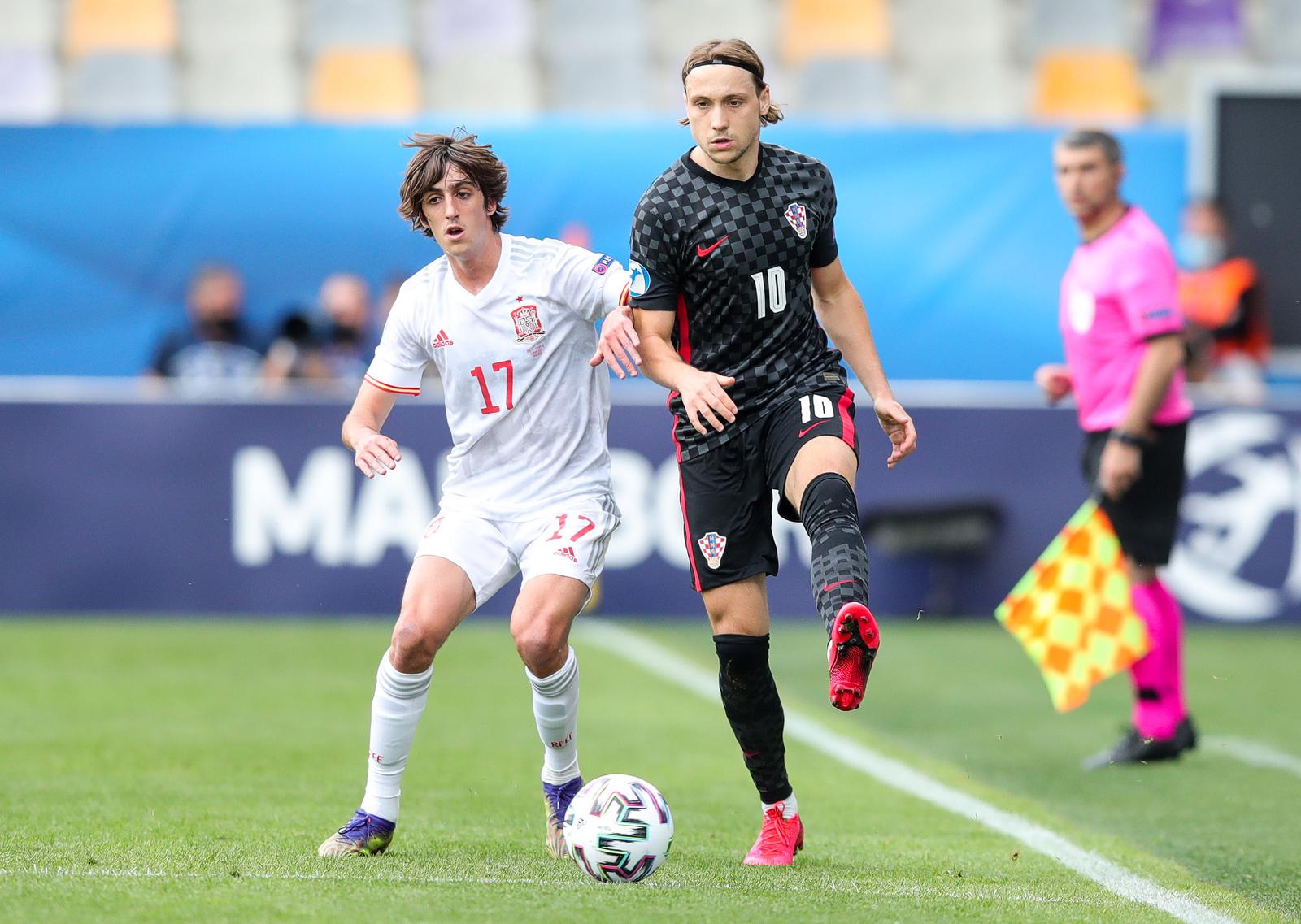 31.05.2021., stadion Ljudski vrt, Maribor, Slovenija - UEFA Europsko U21 prvenstvo, cetvrtfinale, Spanjolska - Hrvatska. Bryan Gil, Lovro Majer Photo: Sanjin Strukic/PIXSELL