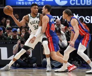 Jan 23, 2023; Detroit, Michigan, USA; Milwaukee Bucks forward Giannis Antetokounmpo (34) looks to pass the ball while being pressured by Detroit Pistons forward Bojan Bogdanovic (44) in the first quarter at Little Caesars Arena. Mandatory Credit: Lon Horwedel-USA TODAY Sports Photo: Lon Horwedel/REUTERS