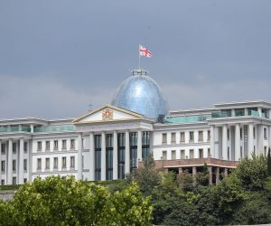 23.07.2019., Tbilisi, Gruzija  - Tbilisi je glavni grad Gruzije. Nalazi se u srednjem Zakavkazju, u dolini rijeke Kure. Tbilisi je industrijsko, prometno i kulturno srediste Gruzije. Razvijen je turizam, prehrambena, metalna, kemijska, drvna, tekstilna i elektrotehnicka industrija. Tbilisi je 458. godine osnovao Vakhtang I. Gorgasali, kralj Kavkaske Iberije, drzave prethodnice danasnje Gruzije. Sagradio ga je na mjestu gdje je tijekom lova pronasao izvor termalne vode. Zbog toga ime grada u prijevodu znaci Vruce mjesto. U 6. st. je kralj Dachi I Ujarmeli preselio prijestolnicu iz grada Mtskhete u Tbilisi. Predsjednicka palaca Photo: Luka Stanzl/PIXSELL