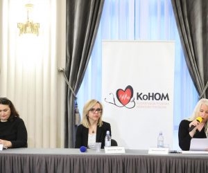 07.03.2022., Zagreb - U Novinarskom domu Koordinacija hrvatske obiteljske medicine (KoHOM) organizirala je okrugli stol na temu "Aktualna situacija u sektoru obiteljske medicine s naglaskom na najavljenu izmjenu Zakona o zdravstvenoj zastiti u dijelu koji se tice primarne zdravstvene zastite". Renata Sabljar Dracevac, Natasa Ban Toskic, Silvana Oruc Ivos Photo: Luka Stanzl/PIXSELL