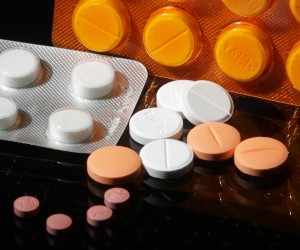 12.10.2021.,Zagreb - Prosle godine na lijekove u Hrvatskoj potroseno 8,4 milijarde kuna, odnosno dnevno nesto vise od 1300 kuna na 1000 stanovnika. Medju njima su antibiotici, te lijekovi za kronicne i bolesti krvozilnog sustava, lijekovi za tlak i antidepresivi. Pixsell/Robert Anic