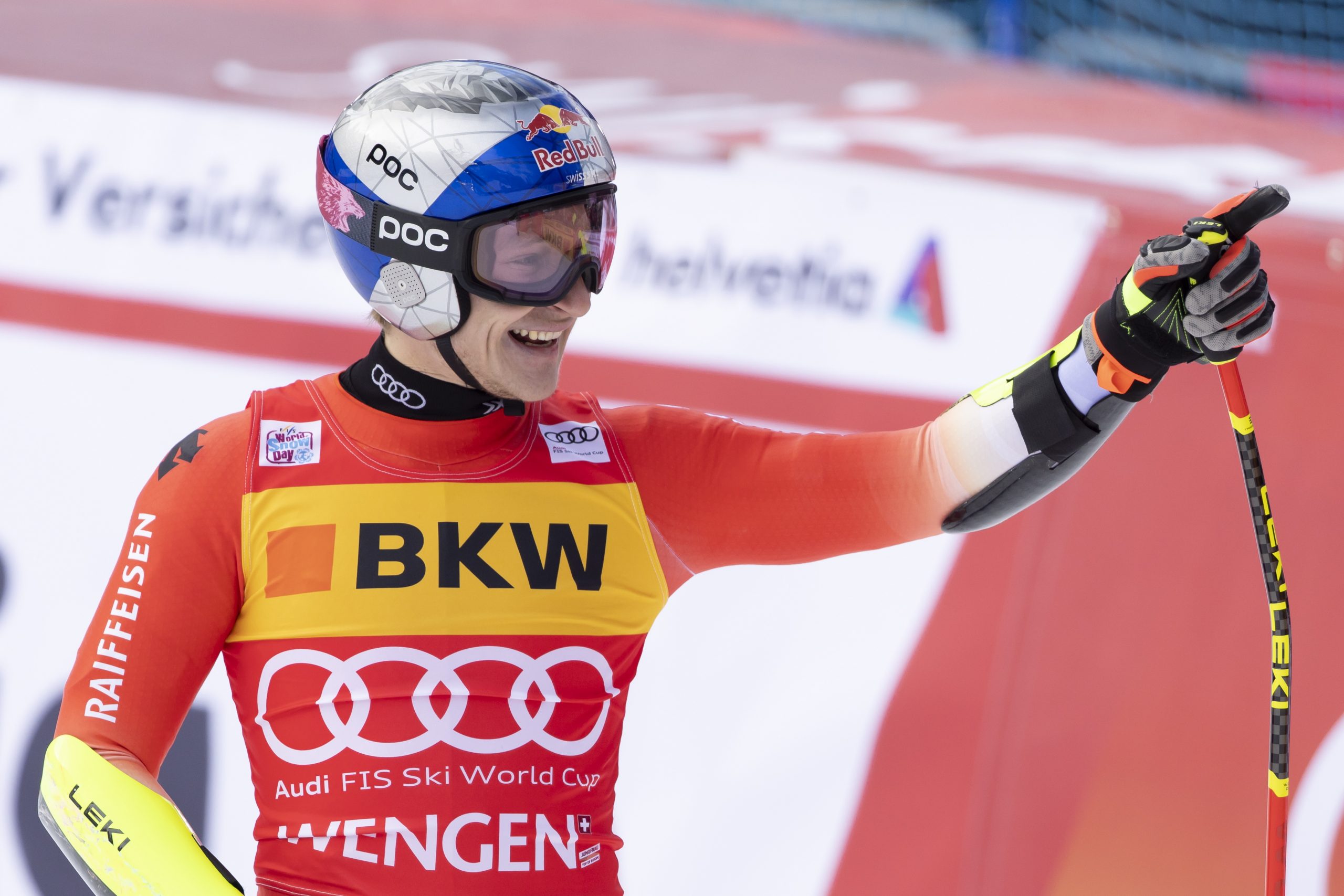 epa10402876 Marco Odermatt of Switzerland reacts in the finish area during the men's Super G race at the FIS Alpine Skiing World Cup in Wengen, Switzerland, 13 January 2023.  EPA/PETER KLAUNZER
