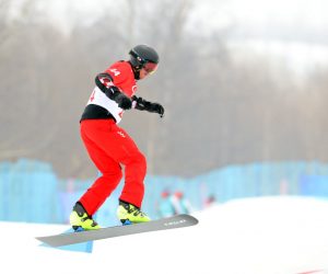 Peking, 11.03.2022 - Hrvatski paraolimpijac Bruno Bonjak tijekom utrke snowborda, banked slalom na Paraolimijskim igrma Peking 2022. Na slici Bruno Bonjak.
foto HINA/ Damir SENCAR/ ds